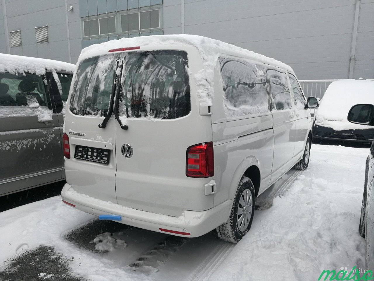 Volkswagen Caravelle 2.0 AMT, 2018, минивэн в Санкт-Петербурге. Фото 3